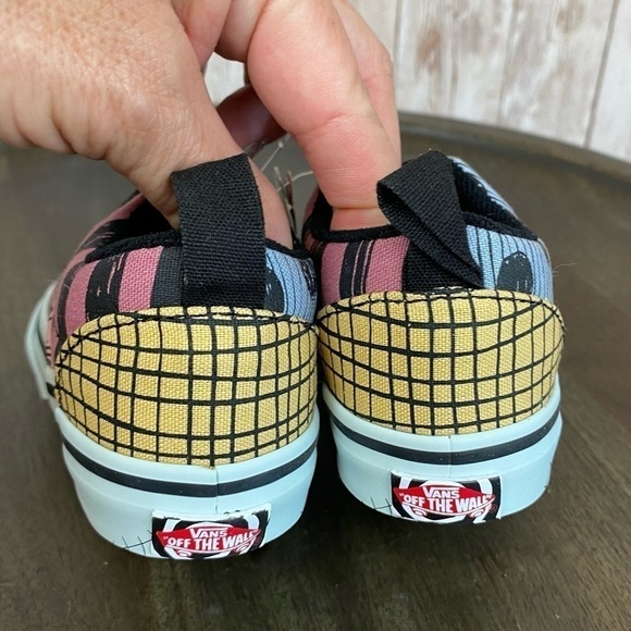 Vans Era Elastic Lace Nightmare Before Christmas Sally Sneaker Size 5.5 Toddler - Picture 6 of 12